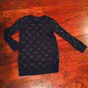 Gap black sweater top-long with hearts size 6/7